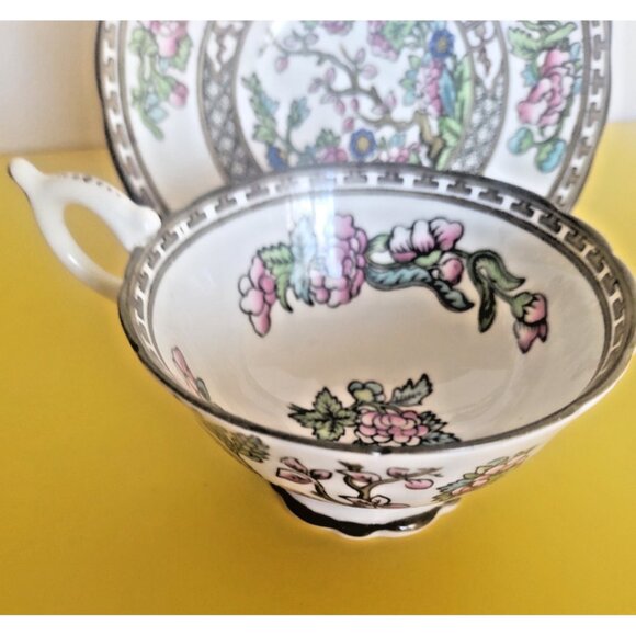 Coalport Indian Tree Tea Cup & Saucer Set 1950's - Picture 7 of 12